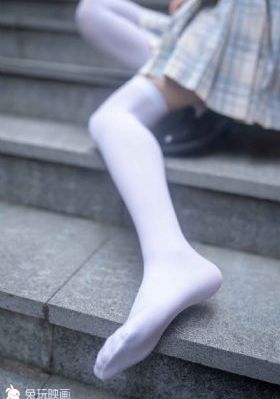 打撲克視頻又疼又叫免費_藍光高清全集免費觀看