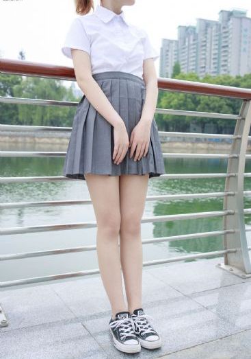 大胸美女被cao哭_高清完整版免費在線觀看
